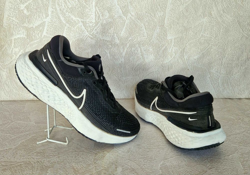 Кроссовки (Nike ZoomX Invincible Run Flyknit) размер 46-47