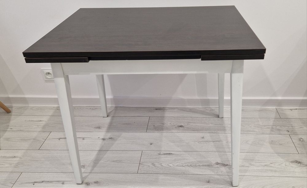 Stół rozkładany do salonu, kuchni