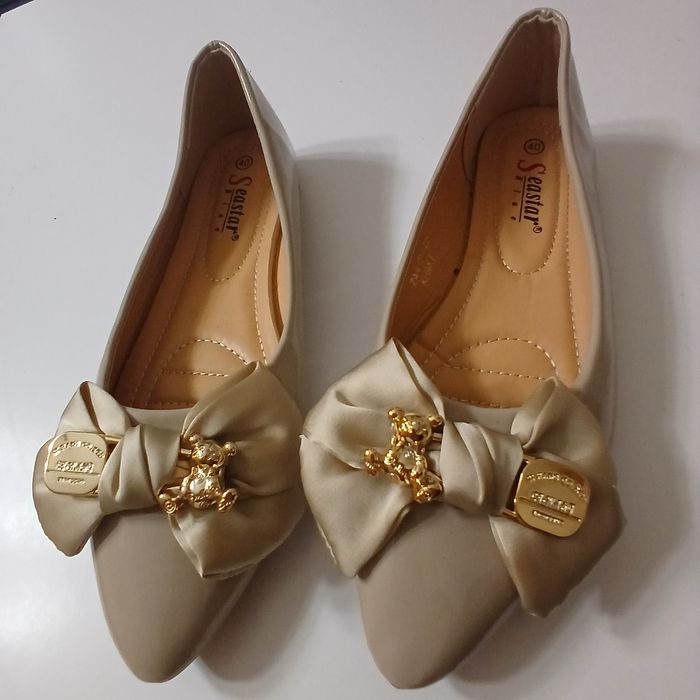 Balerinki beżowe z korardą 40