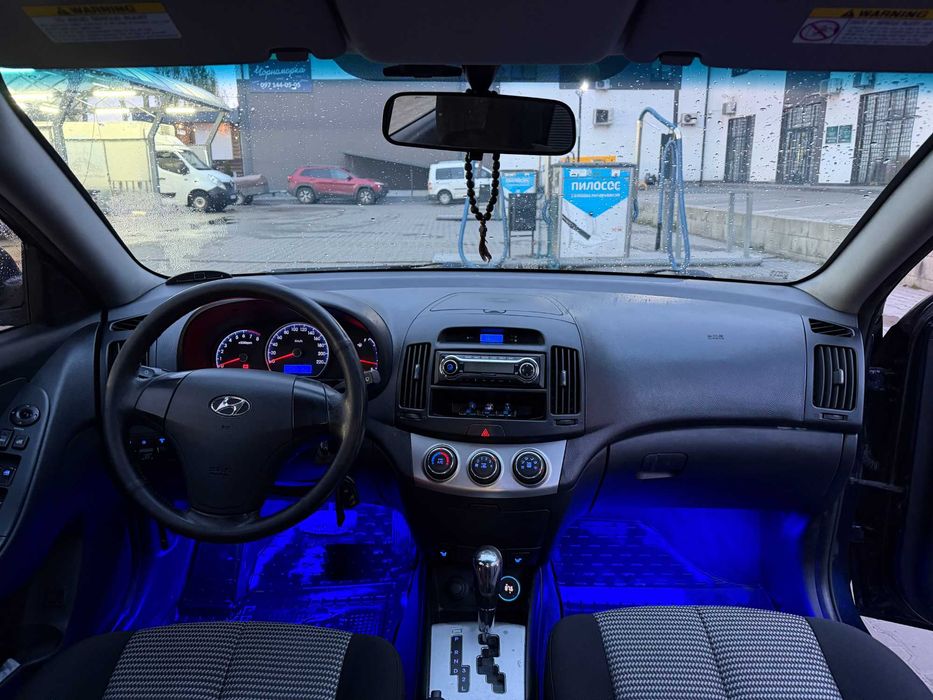 Hyundai Elantra HD 2011