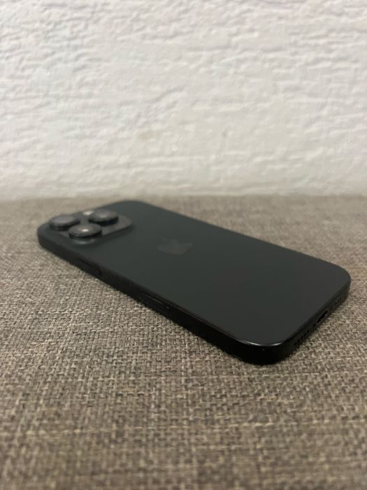 Iphone 16 pro 256gb, 89% bateria, gwarancja