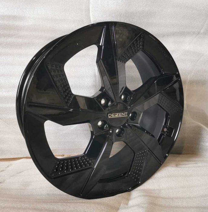 Alufelgi Dezent 7,5Jx19 Mercedes VW Skoda Seat Audi 5x112 ET53,5