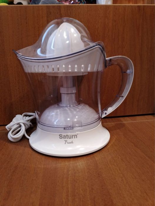 Соковыжималка для цитрусовых Saturn