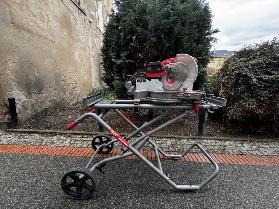 Ukośnica Akumulatorowa Milwaukee + Wózek