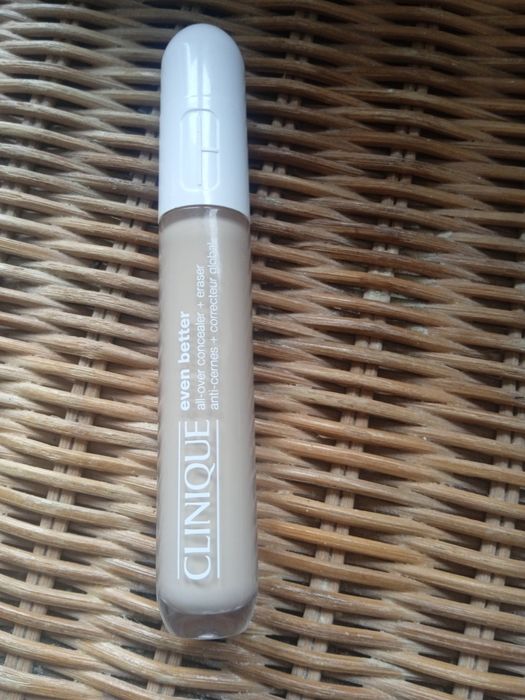 Clinique even better korektor WN01