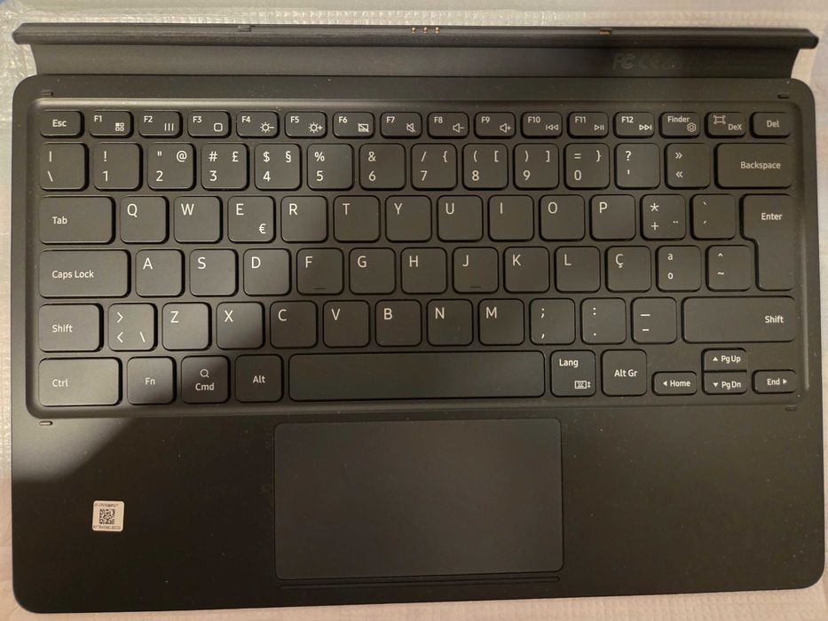 Samsung Galaxy Tab S7+ 256GB com teclado