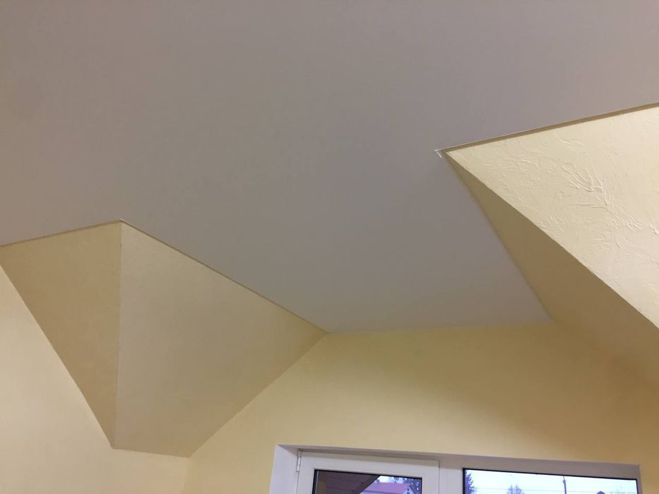Натажні стелі від виробника