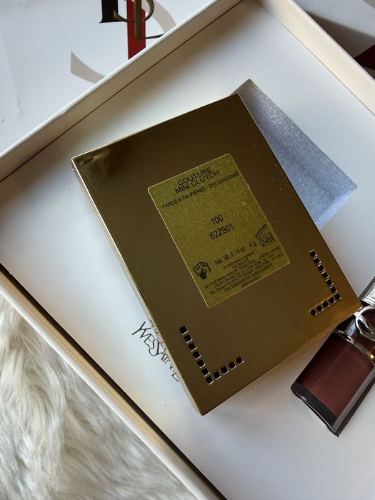 Набір Yves Saint Laurent подарунковий тіні блиск
