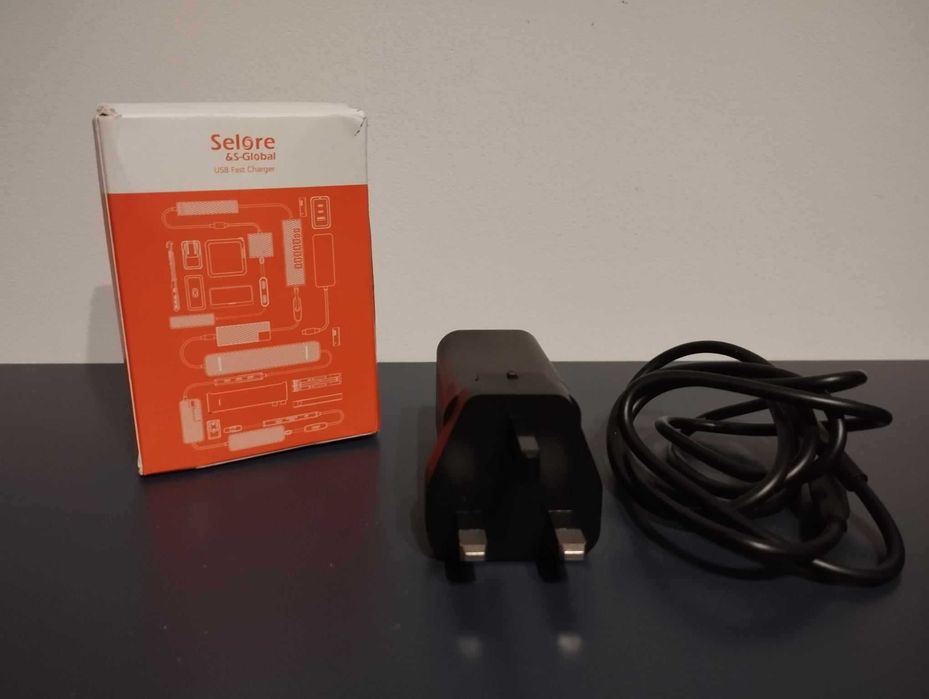 Ładowarka USB C 65W szybka 3-portowa z kablem ładującym