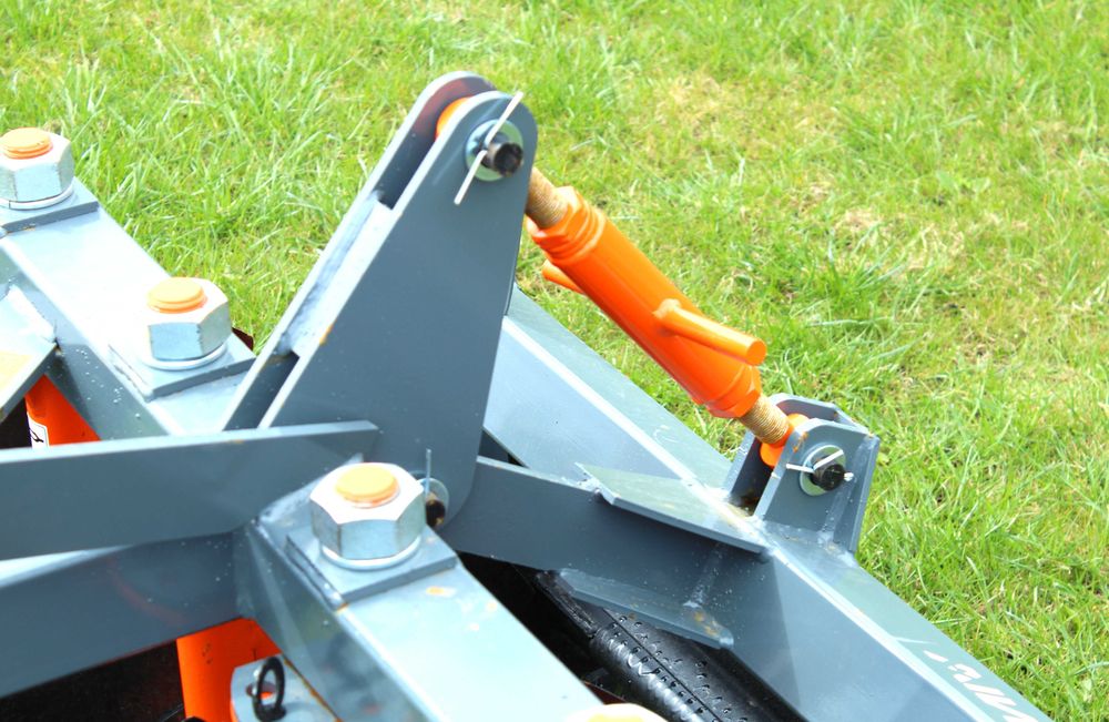 ДУЖЕ ЯКІСНИЙ ДИСКОПЛУГ до Т-40 VINMET 1,6 борона, дисковий агрегат