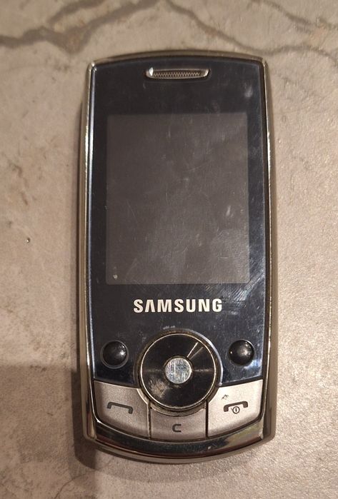 Stare części do telefonów