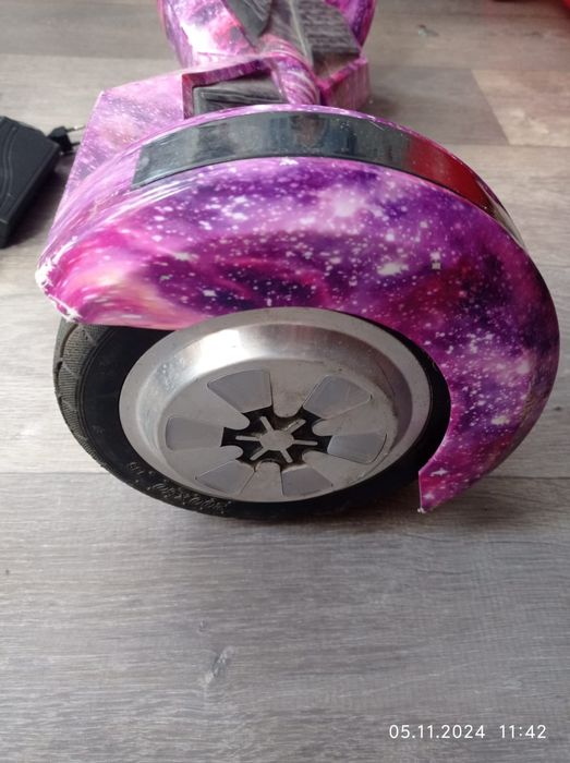 Продаю срочно гироскутер