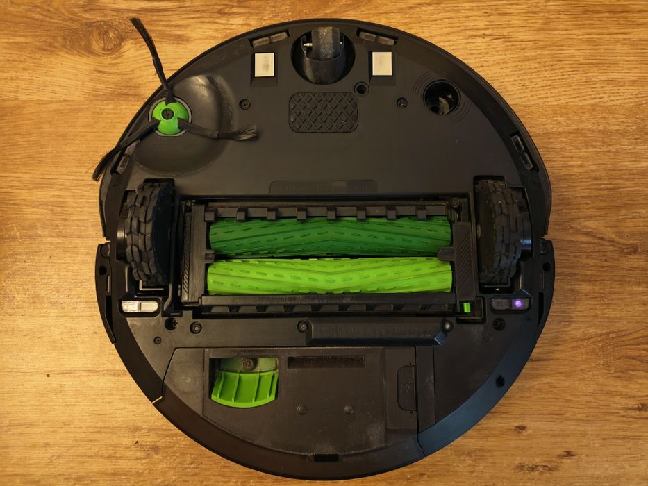 Robot sprzątający iRobot Roomba Combo J9+ z akcesoriami