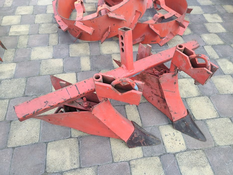 Навісне для мотоблока МТЗ. Білорус . Плуг.