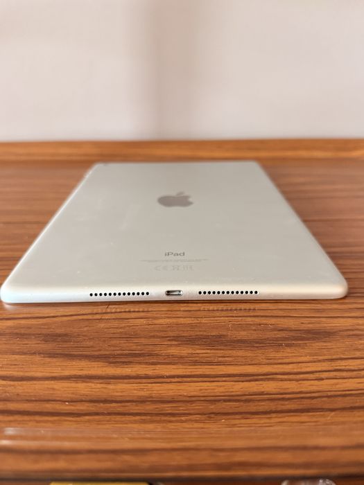 Apple Ipad 9th geração como novo