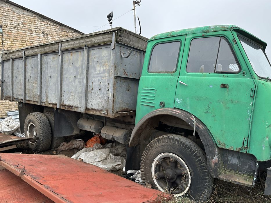 Продам маз 500.