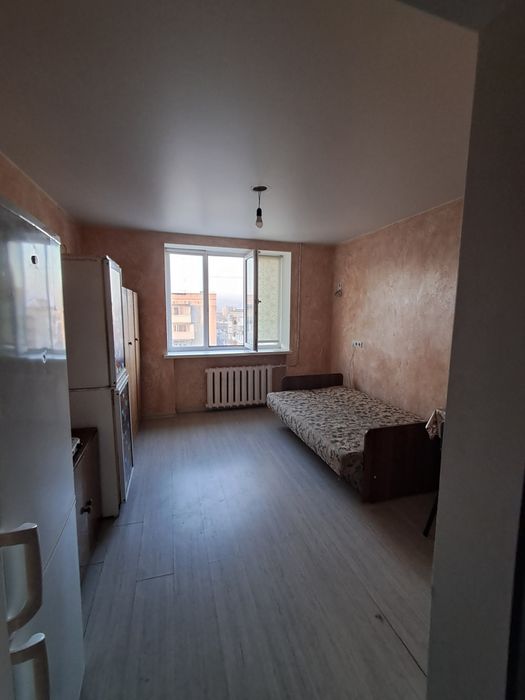 Комуна в Чорноморську 5700 $