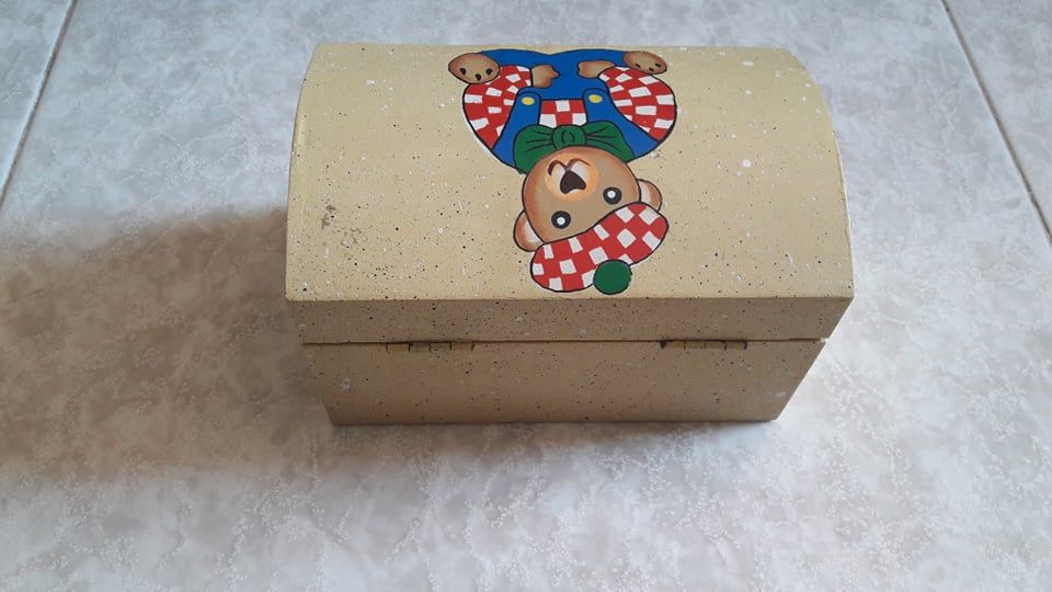 Bau creme arrumacao