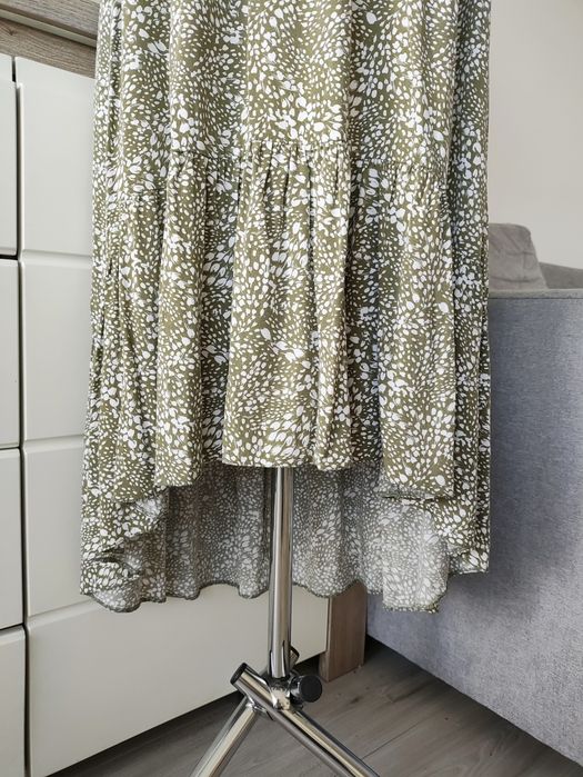 Sukienka midi na jesień na długi rękaw khaki 38 M Primark