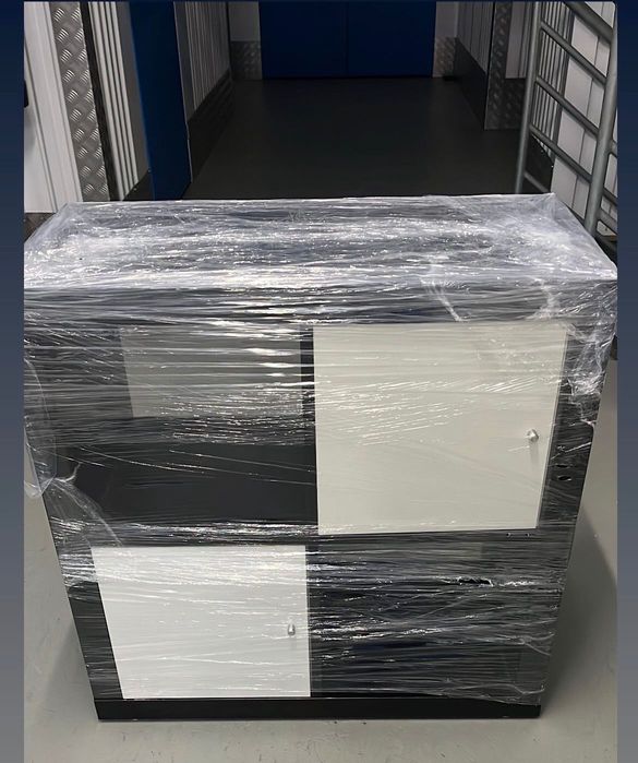 Móvel/Estante Pret-Cast 77x77 IKEA