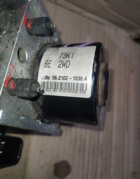 SUZUKI Swift 04-09 pompa ABS ESP numer 73k1