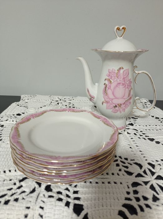 Часть кофейного сервиза,,Невеста". Поштучно