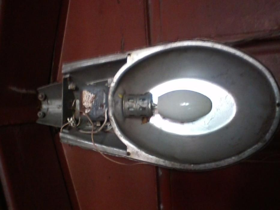 Цена снижена.Фонарь