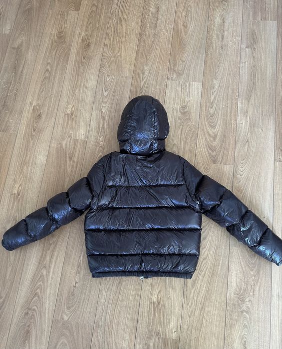 пуховик ZARA (з капюшоном)