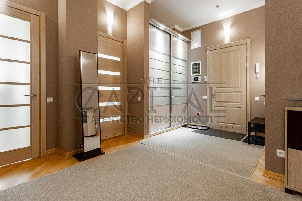 ОРЕНДА квартири на Лютеранській, 10А. Хрещатик 3хв