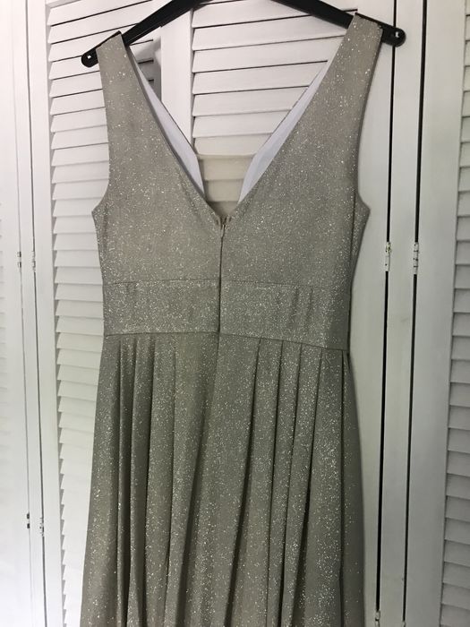 Сукня на випускний