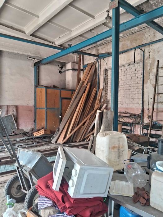гаражні Виробничі приміщення  120 м2 на двоє воріт