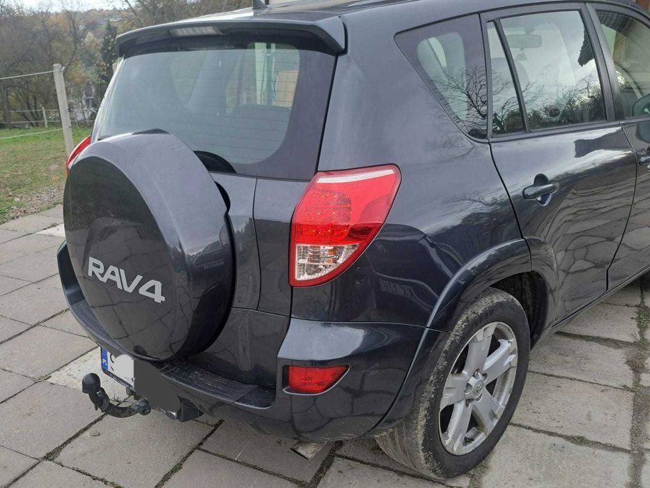 Sprzedam samochód TOYOTA RAV 4