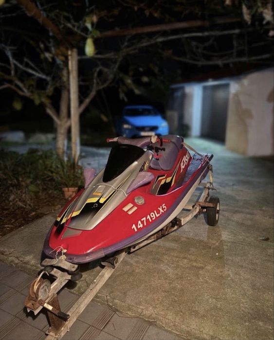 Kawasaki 1100 2T jet ski / Mota de água