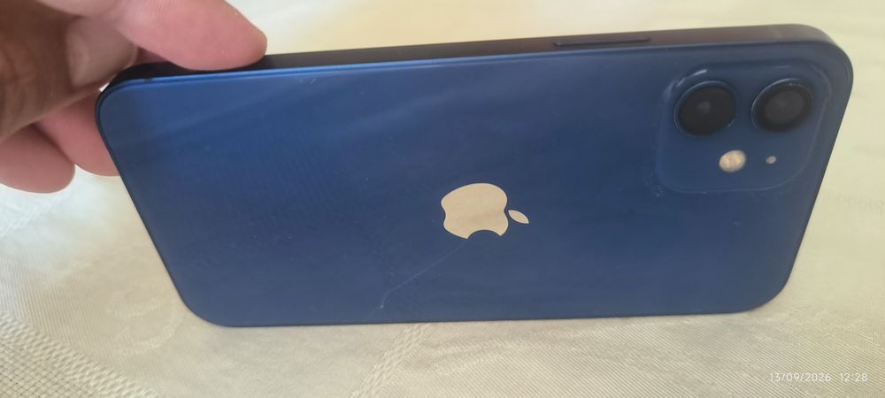 iPhone 12 128gb,