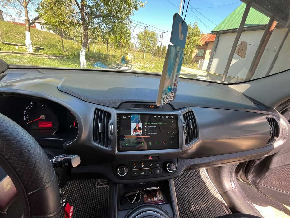 Автомобіль Кіа спортедж
