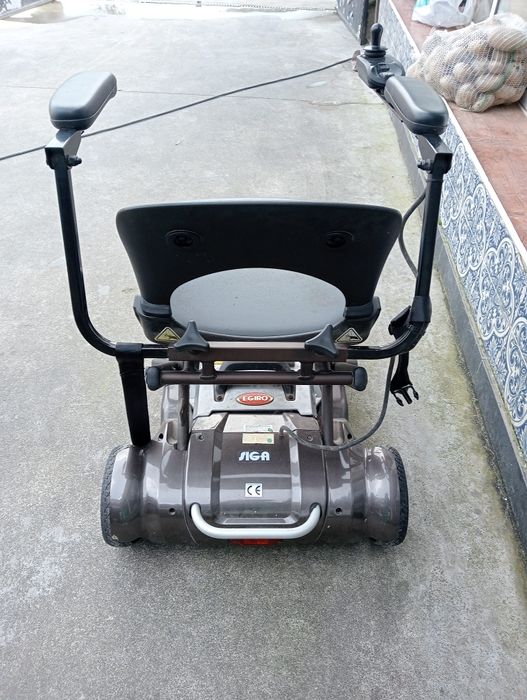 Cadeira tipo Scooter Egiro