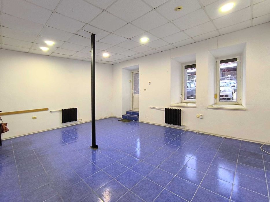 Сдам магазин, офис, салон красоты, 40 м - Итальянский бул. - Канатная