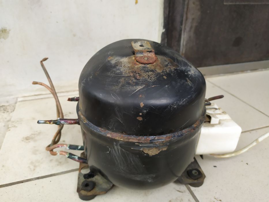 Холодильный компрессор ХКВ 6.23-1М-100