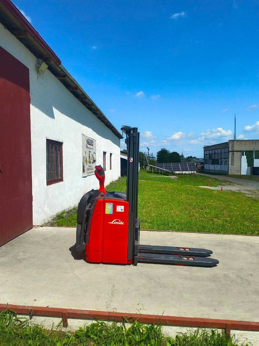Навантажувач штабелер 1233* Linde L14АР 1,4т 292 см