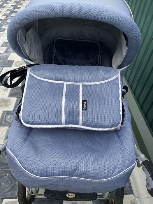 Коляска Geobi з алюміневою рамою