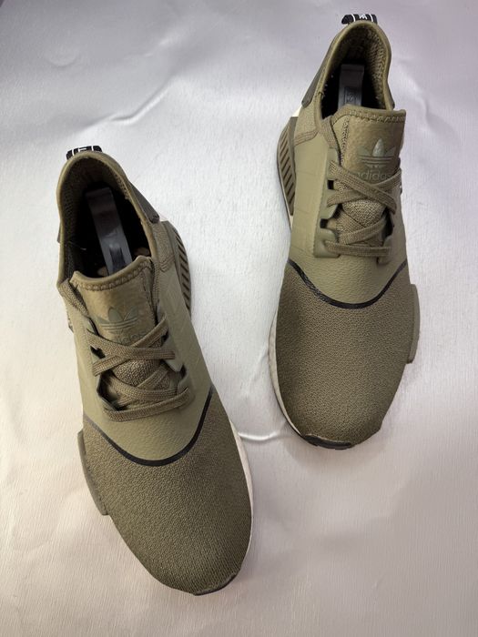 Кроссовки adidas MND_R1