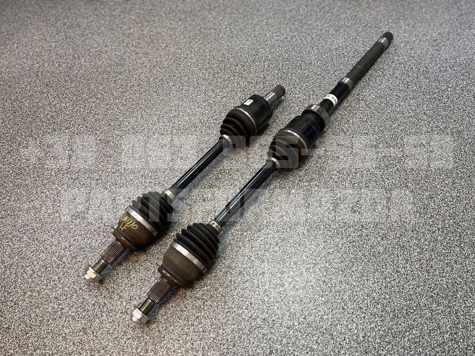 Полуось правая и левая, привод Mazda CX-5 AWD 2020 CX9 CX30 3 6