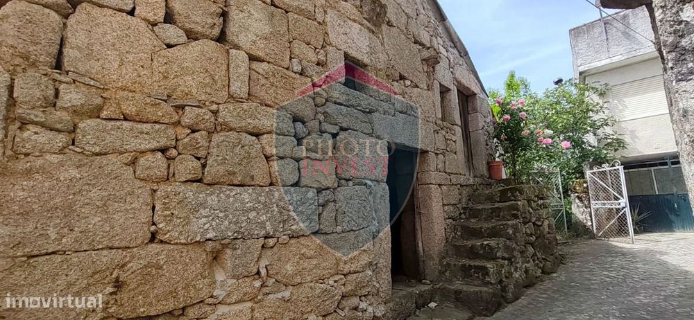 Moradia T4 Venda em Couto de Baixo e Couto de Cima,Viseu