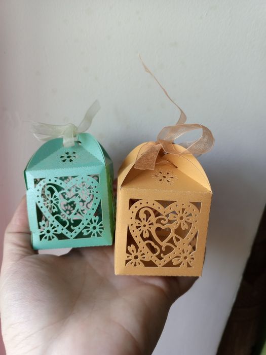 Подарункові коробочки