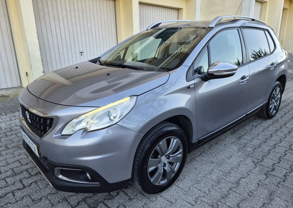Peugeot 2008 1.6 Blue-hdi style