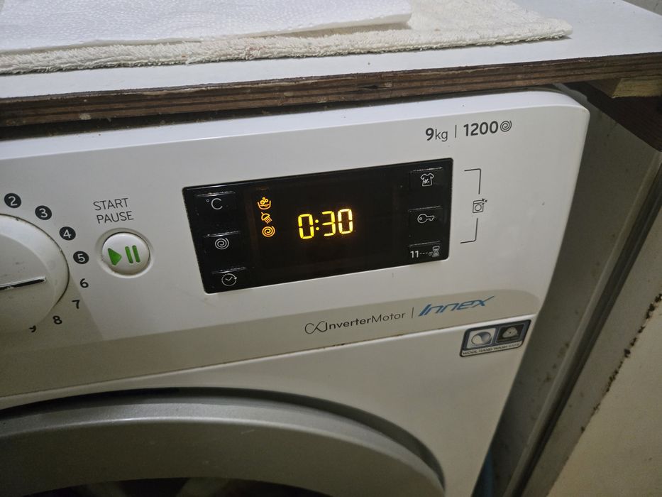 Máquina de lavar Indesit (9 kg)