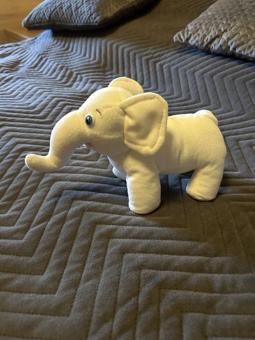 Іграшки мʼякі і ручна робота