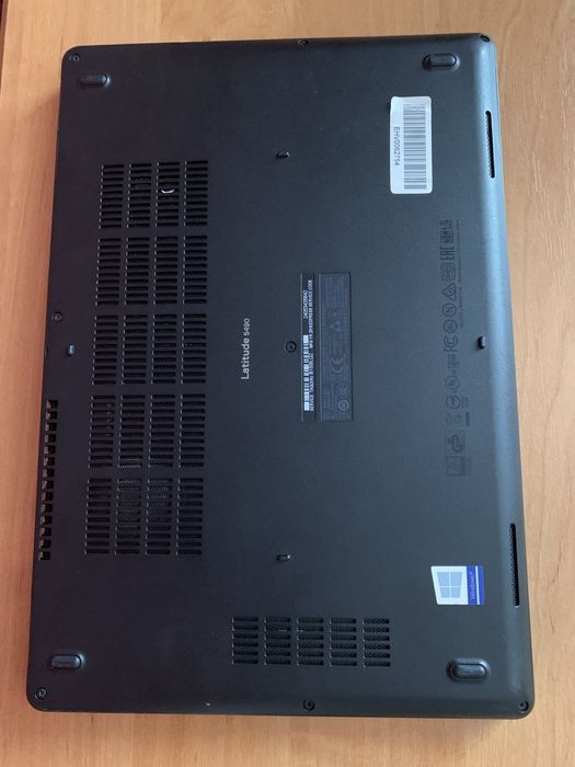 Продам ноутбук Dell Latitude 5490 / SSD / 8GB / i5