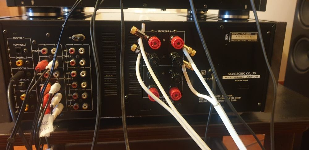 Akai AM 75 Reference Master