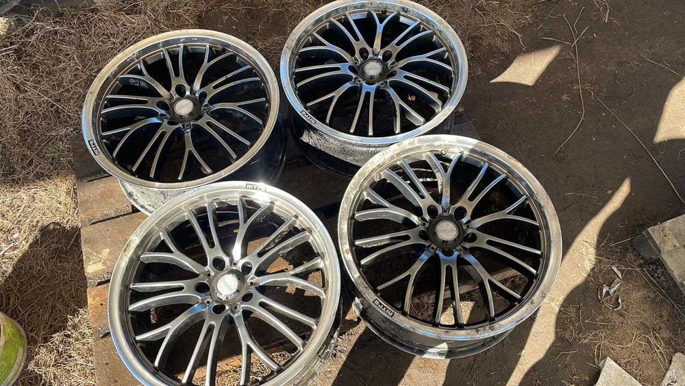 Felgi koła NITRO 19 cali  Et 45 8J 5x114.3 do odrestaurowania